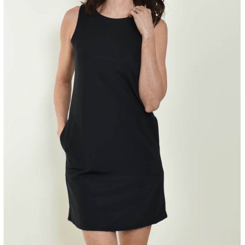 Southwind Apparel Belmont Shift Dress in Black Sz Lg